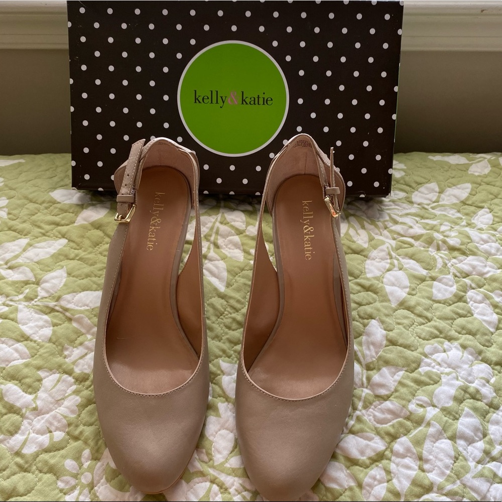 COPY - kelly & katie tan wedges- size 9